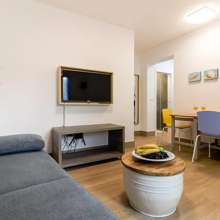Casanova - Viewpoint Apartman Vrsar