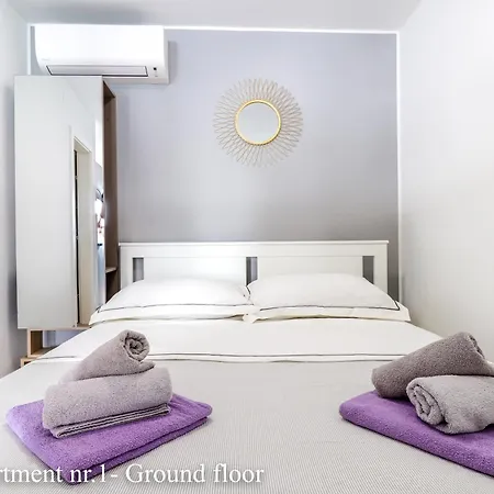 Casanova - Viewpoint Apartman *