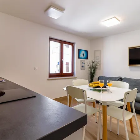 Casanova - Viewpoint * ורסאר