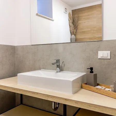 Casanova - Viewpoint *