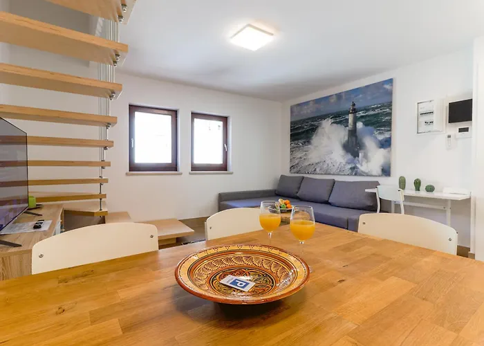 Casanova - Viewpoint *