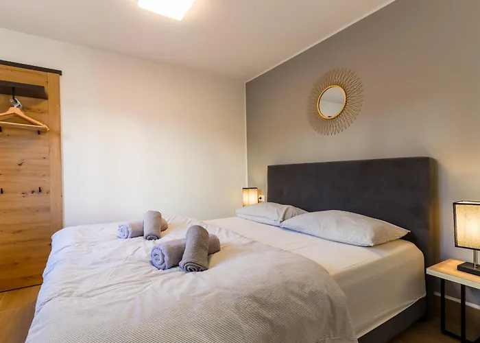 Casanova - Viewpoint * Vrsar